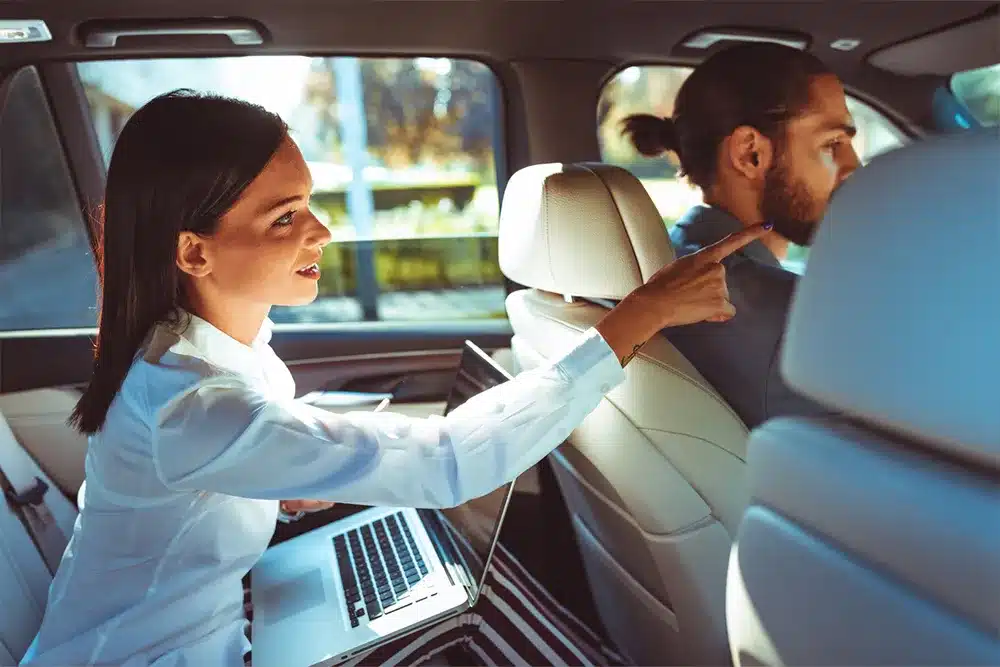 How Corporate Car Services Improve Business Travel Experience